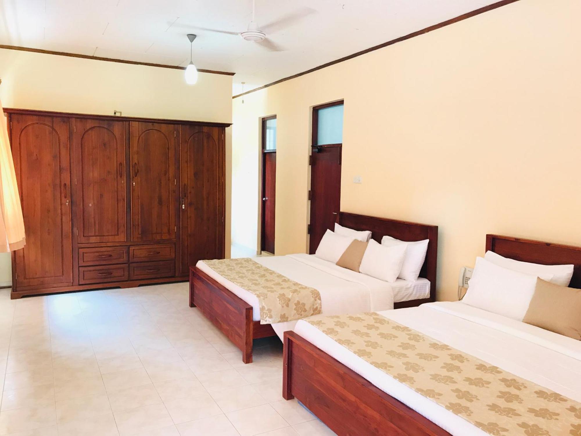 Siluni'S Villa Anuradhapura Szoba fotó