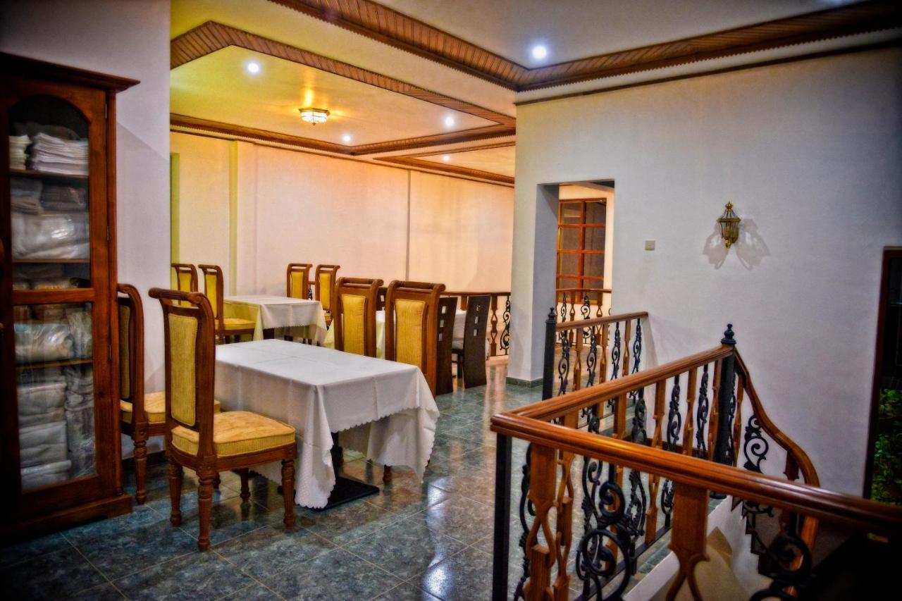 Siluni'S Villa Anuradhapura Kültér fotó