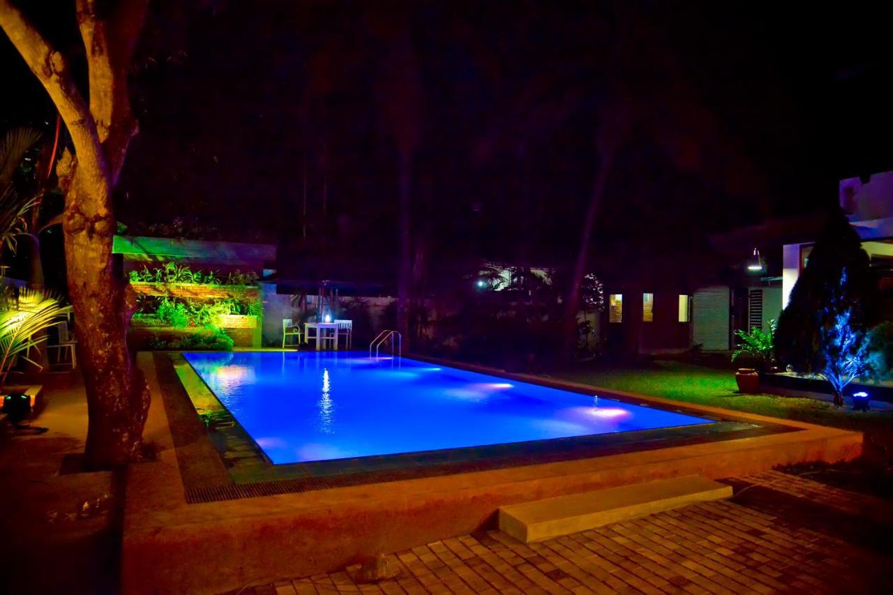 Siluni'S Villa Anuradhapura Kültér fotó