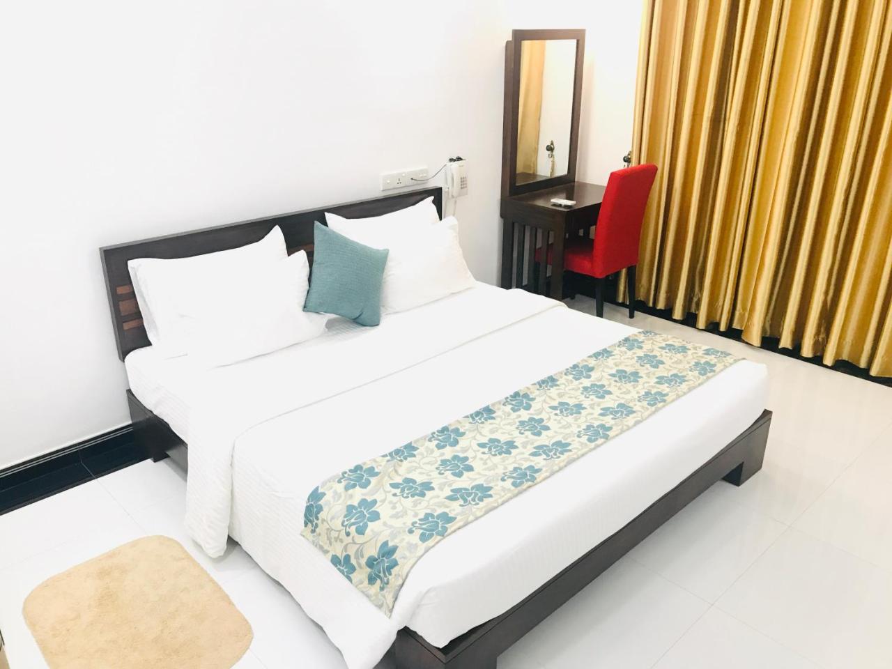Siluni'S Villa Anuradhapura Kültér fotó