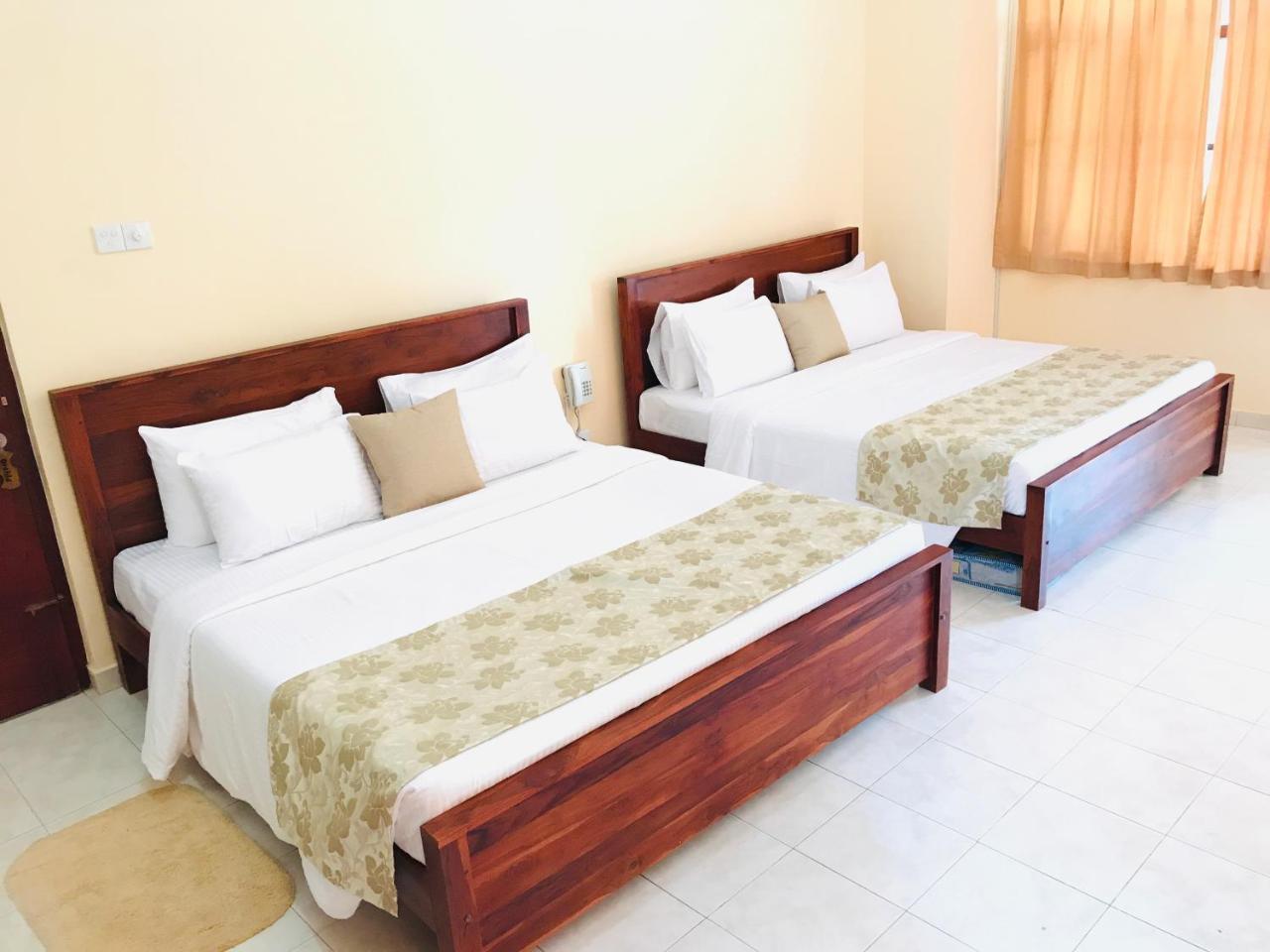 Siluni'S Villa Anuradhapura Szoba fotó